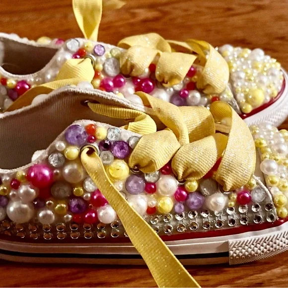 Masha and the Bear Converse, hot Pink Bling/Rhinestones/Pearls Sneakers, size 9